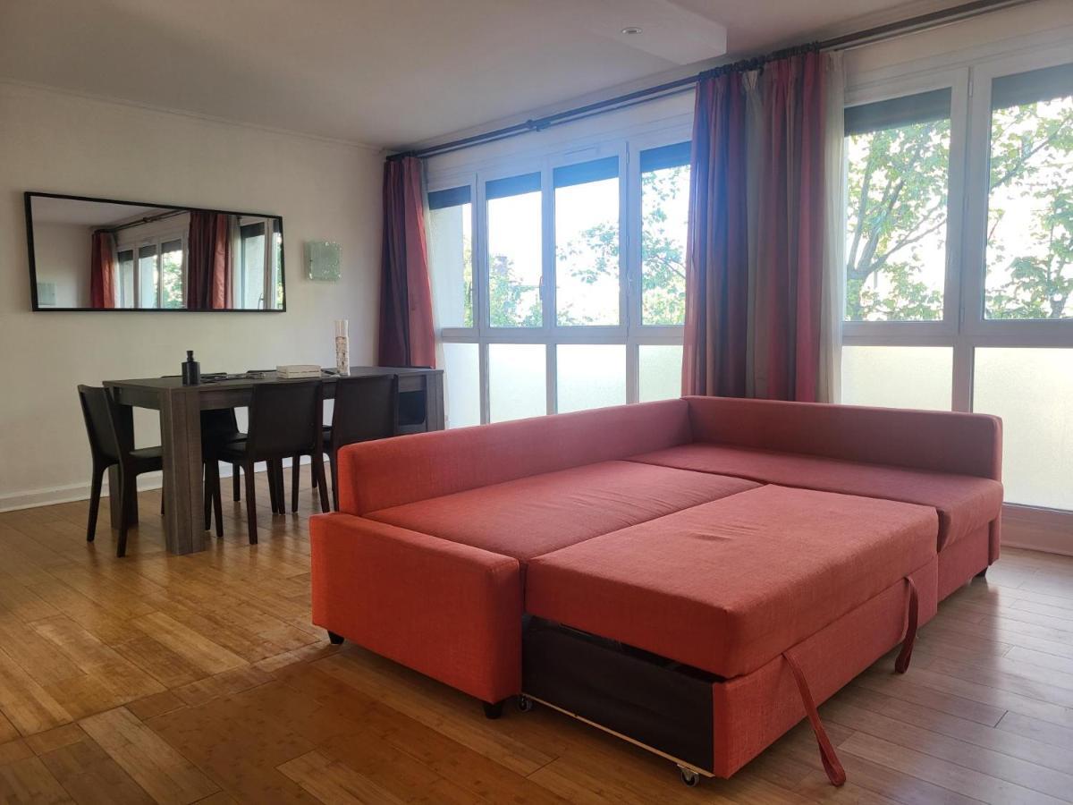 Spacious And Comfortable Apartment - Perfect For Families & Friends - Near Public Transportation موروج المظهر الخارجي الصورة